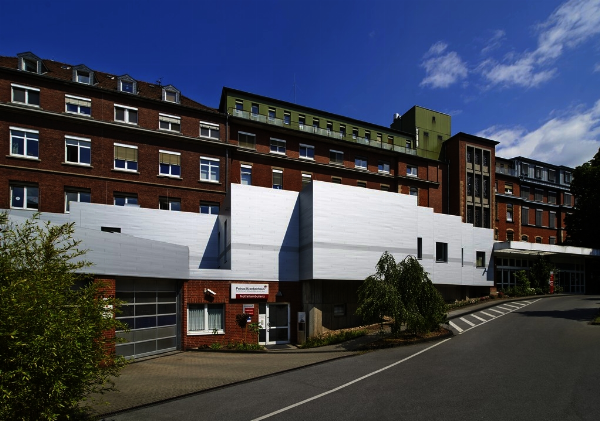 Cellitinnen-Krankenhaus St. Petrus
